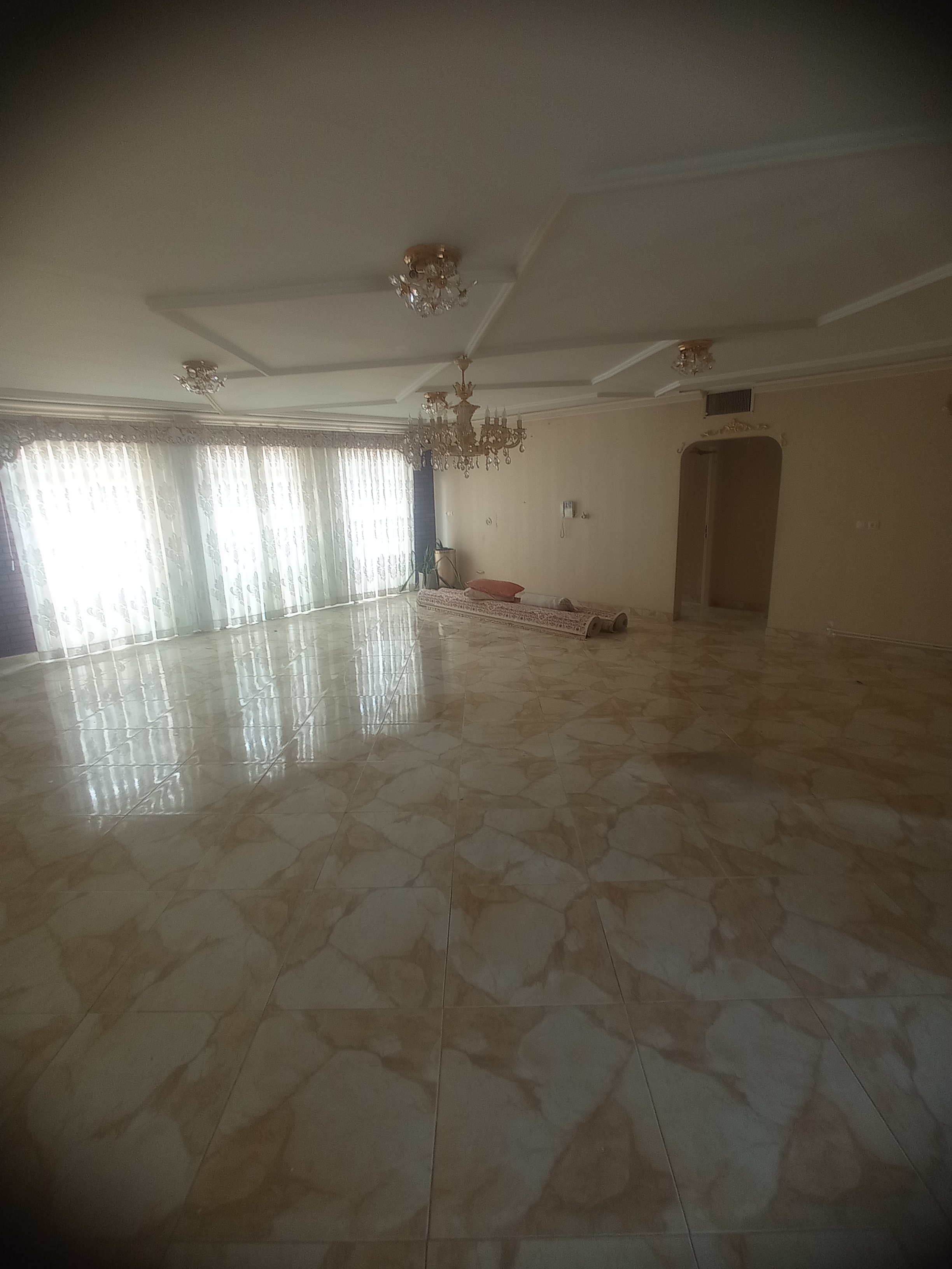 آپارتمان 134 متری,دو خواب,جنوبی,سعیدیه پایین