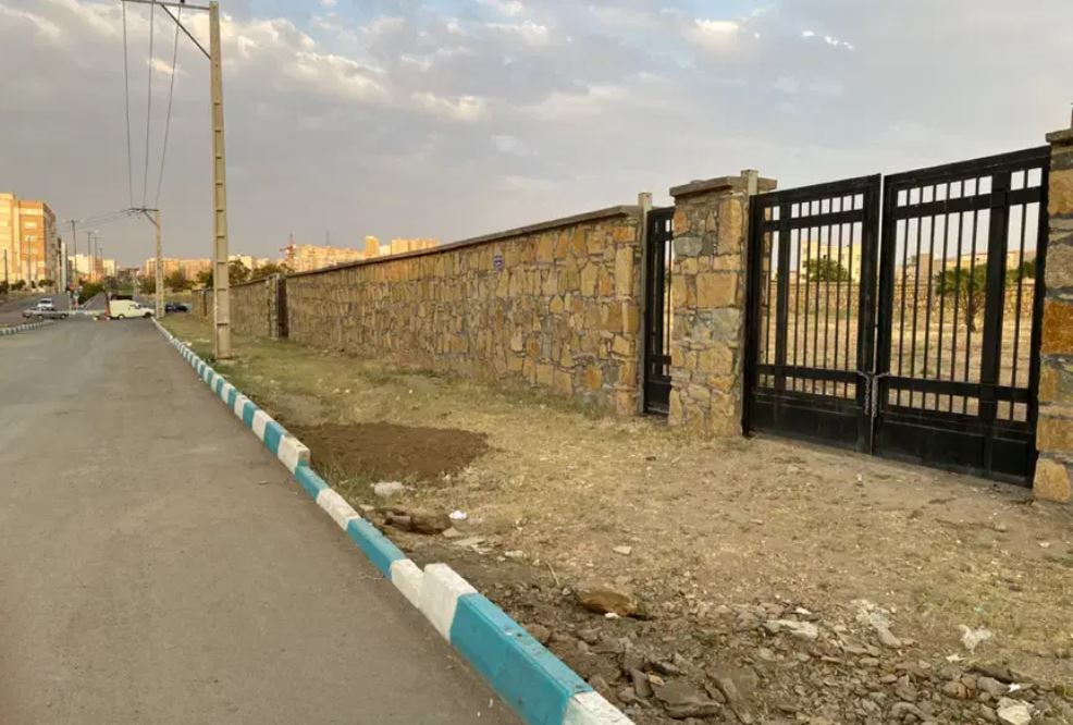 فروش زمین ۲۹0۰ متری داخل شهر همدان ,سند باغی|داخل طرح تفضیلی کاربری آموزشی | حوالی میدان رسالت